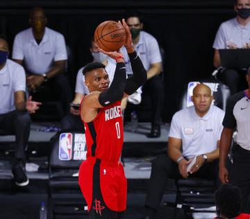 火箭对尼克斯的数据，一场数字背后的真实博弈